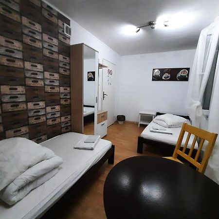 Lorf Hostel&Coffee Krakow Ngoại thất bức ảnh